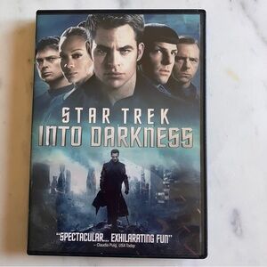 Star‎ Trek Into Darkness DVD